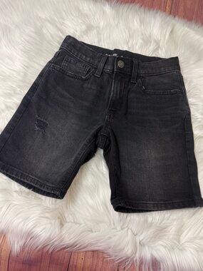 Old Navy Built-In Tough Black Denim Distressed Shorts - Boys Size 8